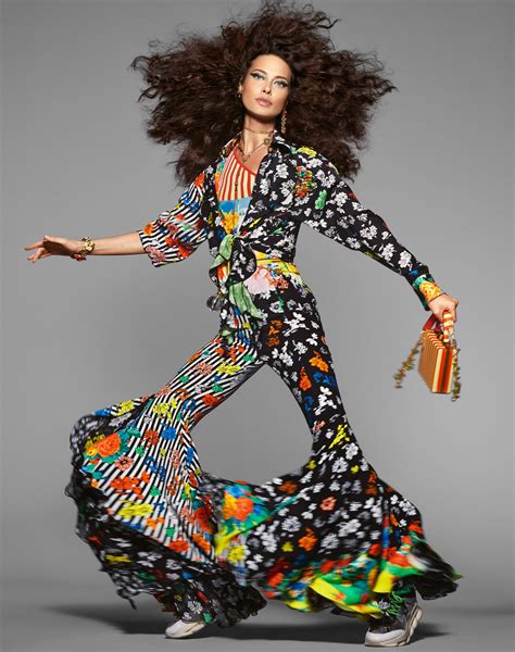 shalom harlow versace 2019|shalom harlow versace springs.